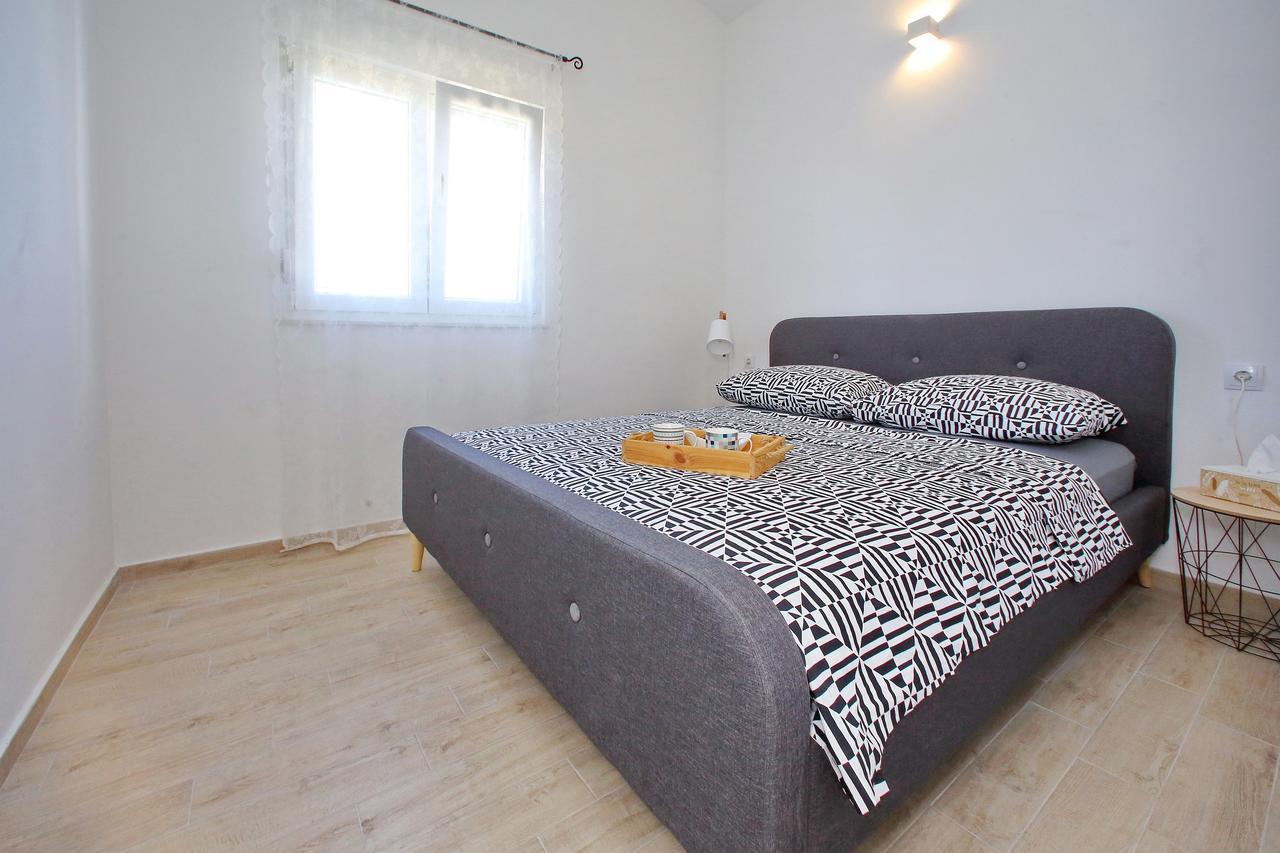 Apartment Mia Bibinje Exterior photo